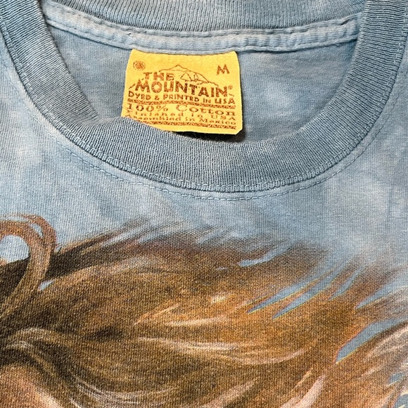 The Mountain Blue Horse Duo t shirt - Picture 2 of 3